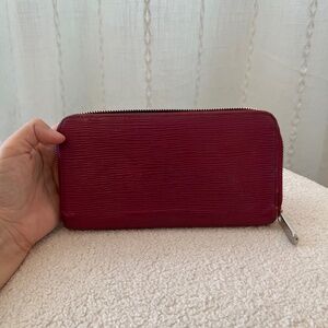LOUIS VUITTON Epi Leather Continental Wallet Fuschia